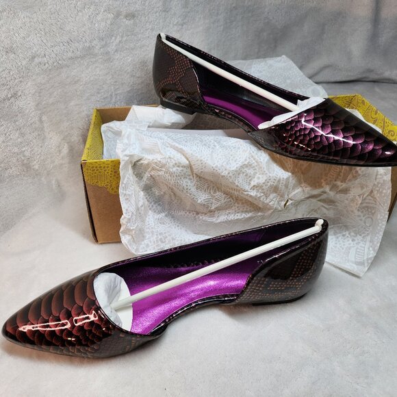 *New Low Price!* Mix no. 6 Fabiana Flats Purple Snake - Picture 1 of 10